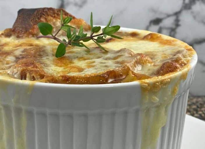 French Onion Soup – Rich, Savory and Simple - The Classic Culinarian